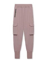 3e416568-dd29-4a34-b09d-0e662f70fe67-Max