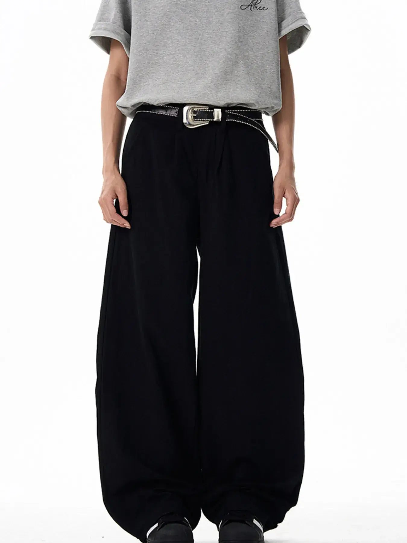 Men’s wide leg pants — relaxed, modern trousers offering comfort and versatile style
