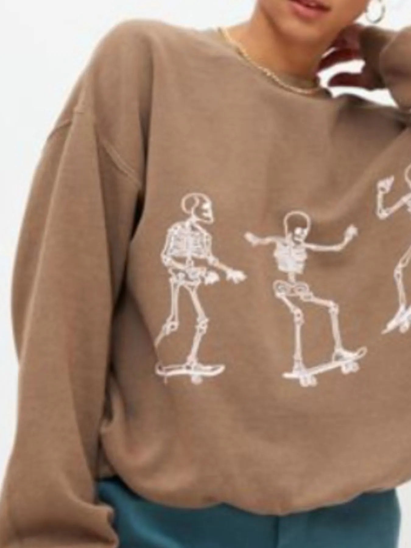 Skeleton Graphic Oversized Sweatshirt for Adult women - FasionByMatteo