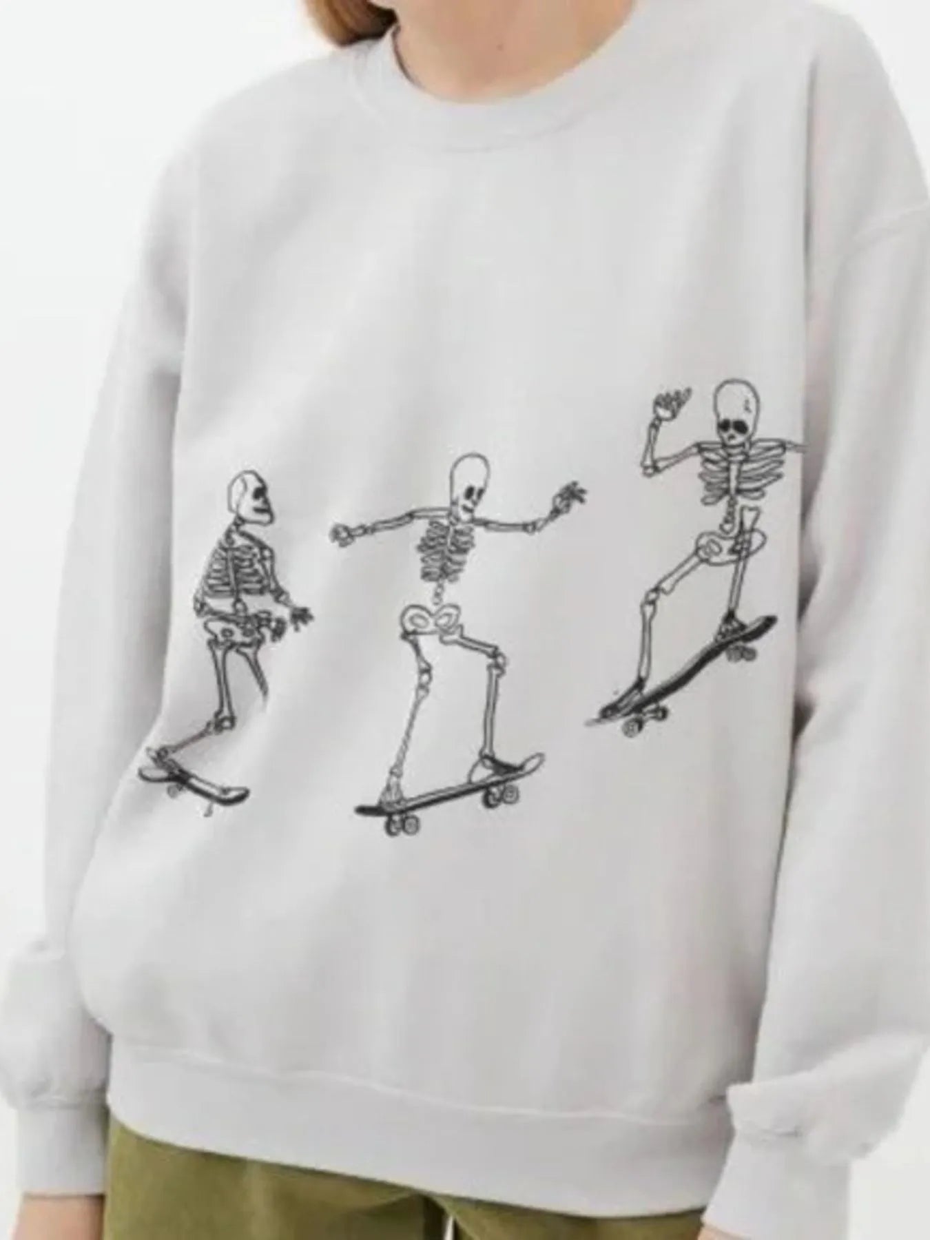 Skeleton Graphic Oversized Sweatshirt for Adult women - FasionByMatteo